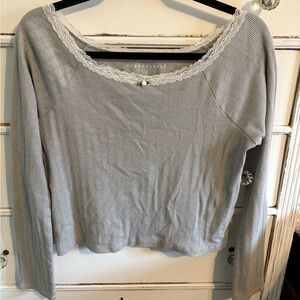 Aeropostale Light Gray Lace Trim Long Sleeve Top
